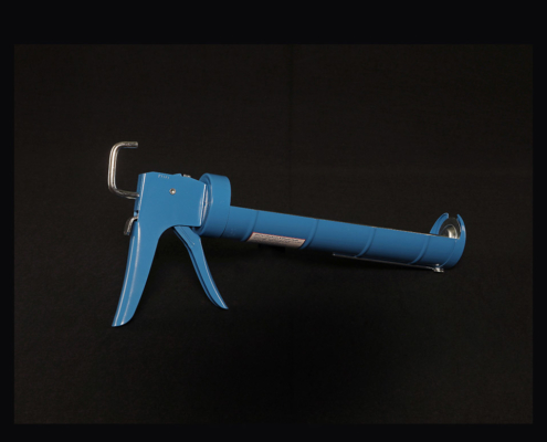 29 oz. (Quart) Caulking Gun